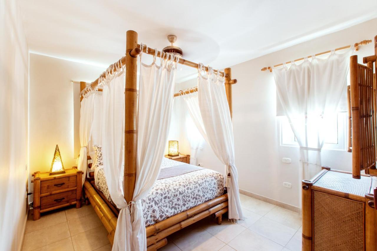Aventura Village Los Corales Beach And Spa Пунта Кана Екстериор снимка