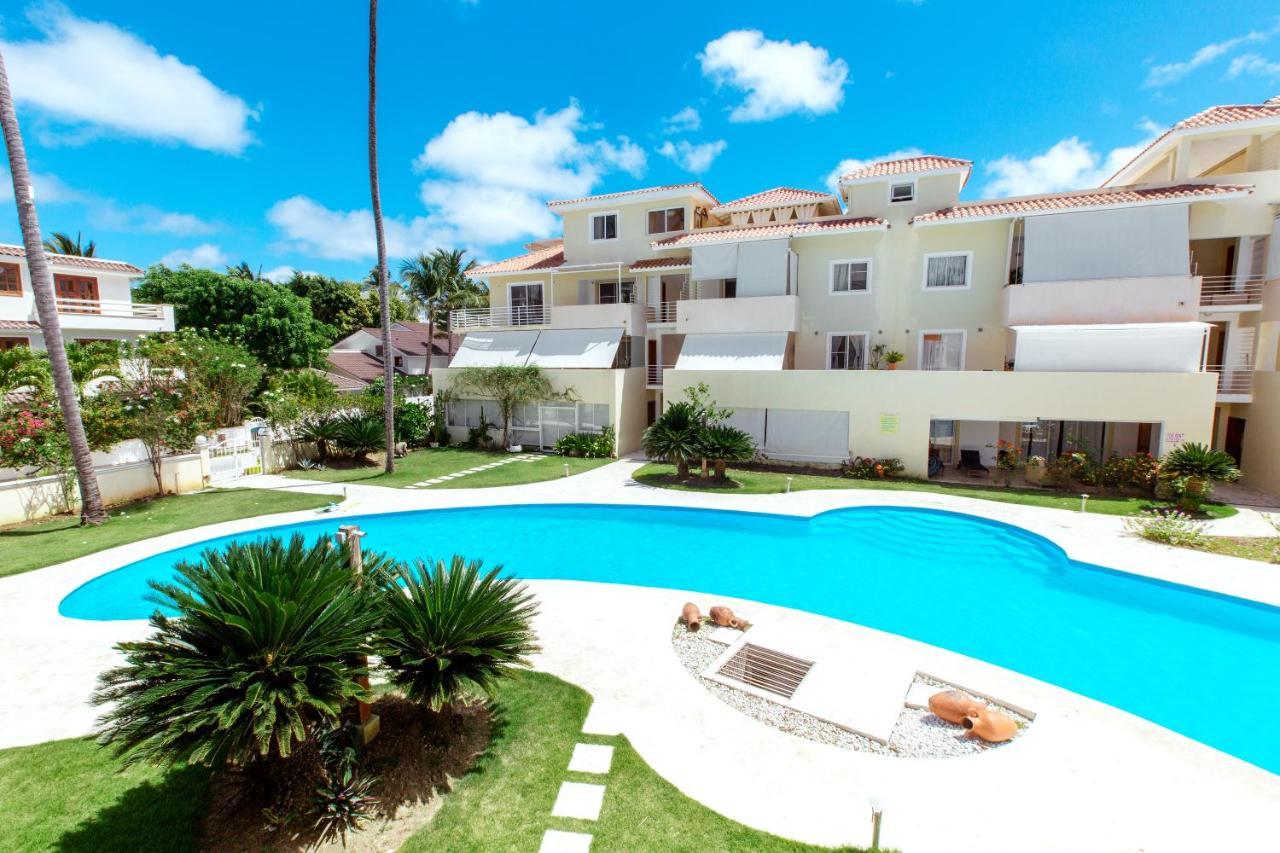 Aventura Village Los Corales Beach And Spa Пунта Кана Екстериор снимка