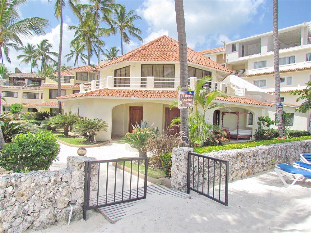 Aventura Village Los Corales Beach And Spa Пунта Кана Екстериор снимка